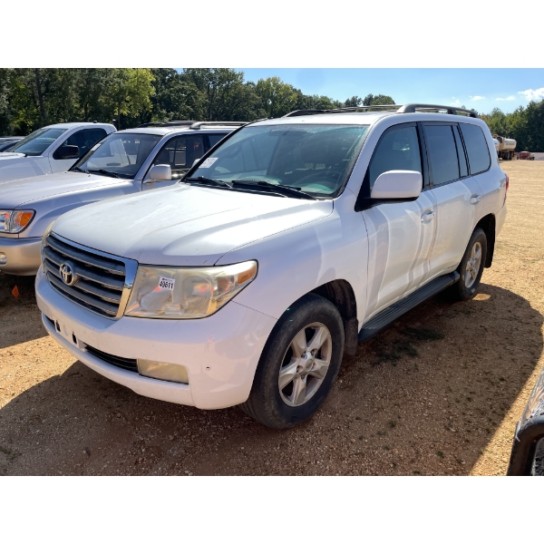 2008 TOYOTA LAND CRUISER SUV