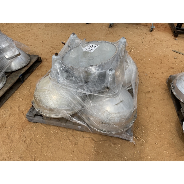 WAREHOUSE LIGHT FIXTURES