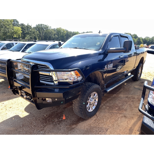 2015 RAM 2500 HD Pickup Truck