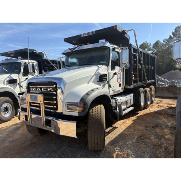 2025 MACK GR64F Dump Truck