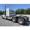 Image 2 : 2020 KENWORTH W900 Sleeper Truck