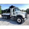 Image 4 : 2021 MACK GR64F Dump Truck