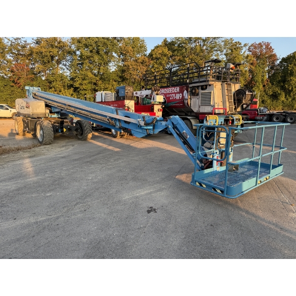 2017 GENIE SZ-125XC Manlift