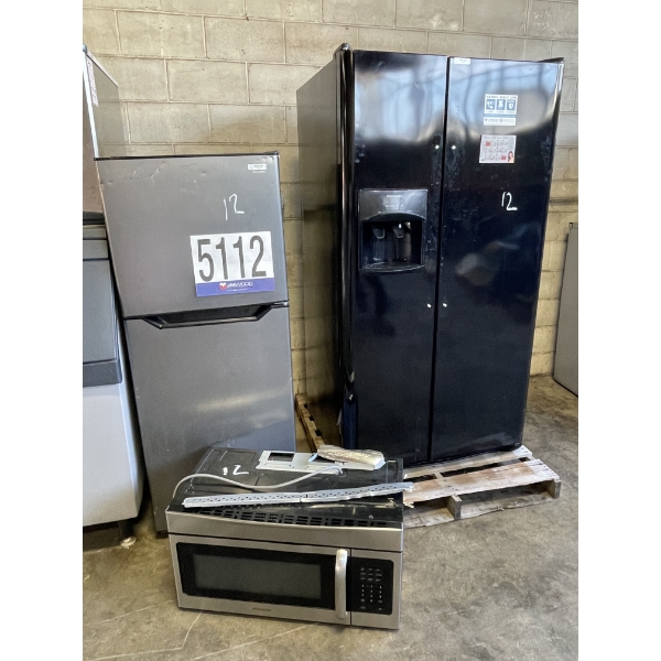 ICE MACHINES, REFRIGERATORS & MICROWAVE