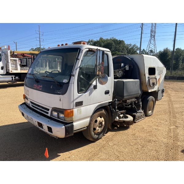 2002 GMC W4500 Sweeper Truck