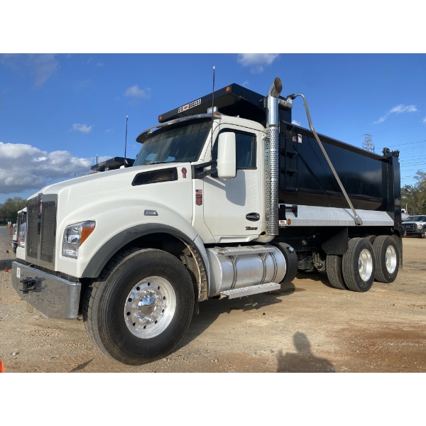 2023 KENWORTH T880S Dump Truck