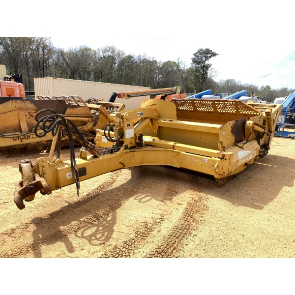 JOHN DEERE 1510C Pull Scraper