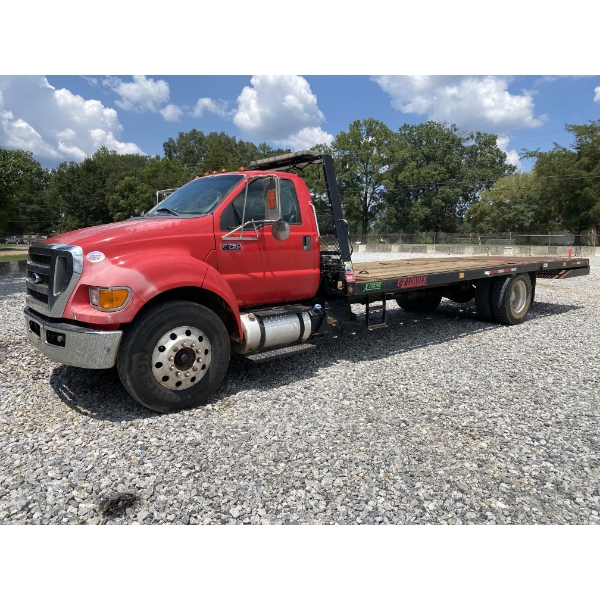 2013 FORD F750 XL Wrecker