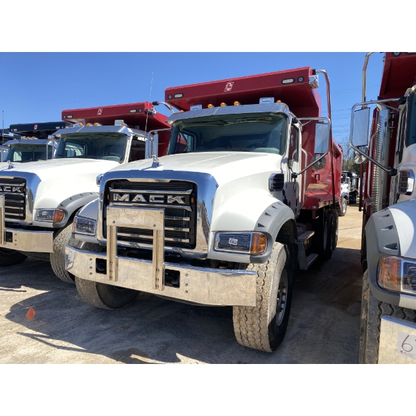 2025 MACK GR64F Dump Truck