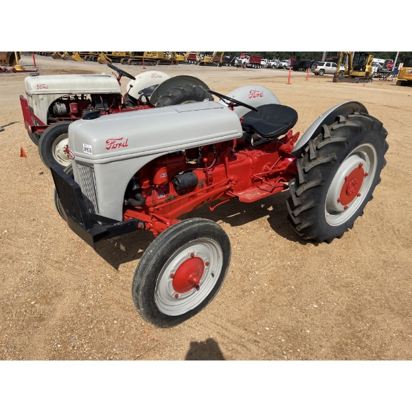 FORD 9N Farm Tractor