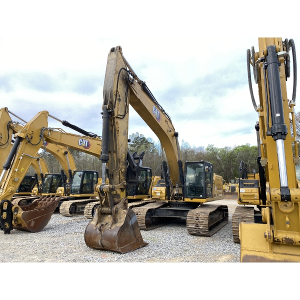 2023 CAT 340 Excavator