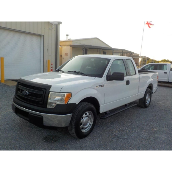 2014 FORD F150 XL Pickup Truck