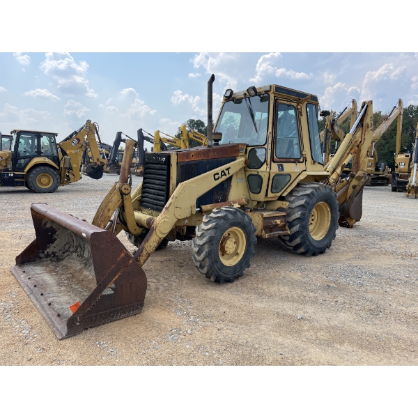 1989 CAT 436 Backhoe