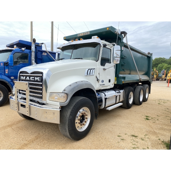 2017 MACK GU713 Dump Truck