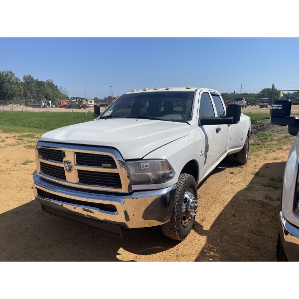 2012 RAM 3500 HEAVY DUTY Pickup Truck
