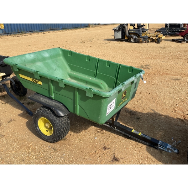 JOHN DEERE 17AT PULL CART