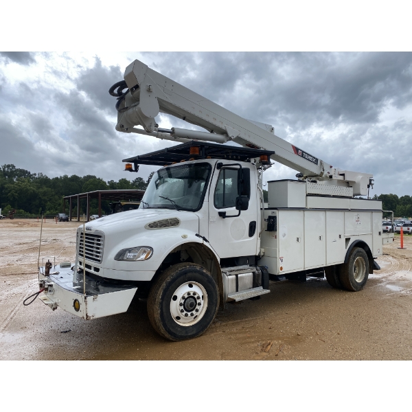 2014 FREIGHTLINER M2 Bucket Truck