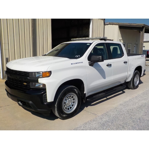 2021 CHEVROLET SILVERADO Pickup Truck