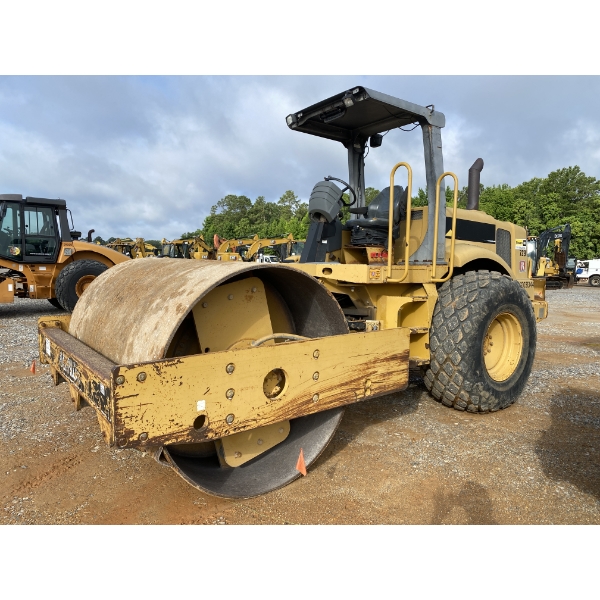 1997 CAT CS563D Roller