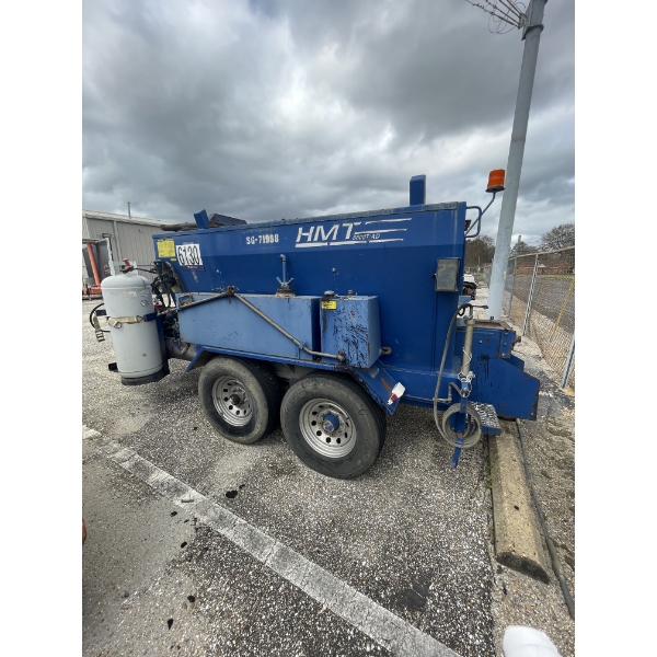 HMT 6600T/AD POT HOLE PATCHER
