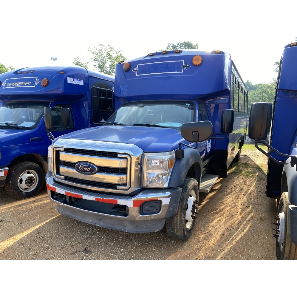 2016 FORD F550 Bus