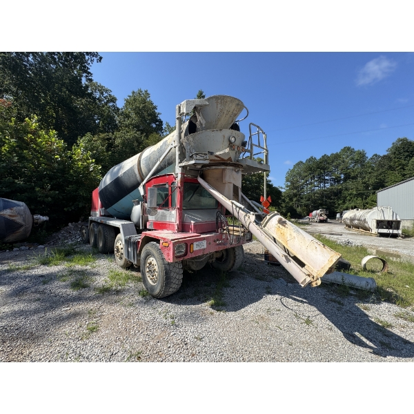 2006 TEREX ADVANCE Concrete Mixer / Pump Truck