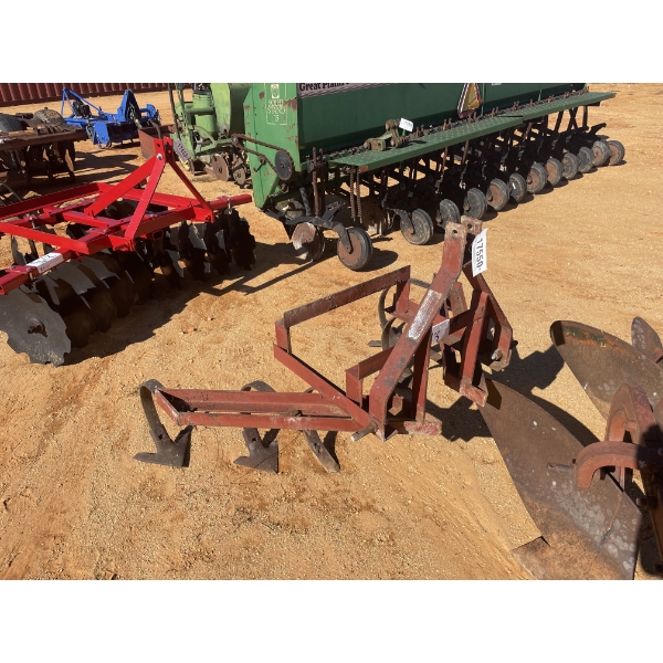 4' CHIZEL  Plow