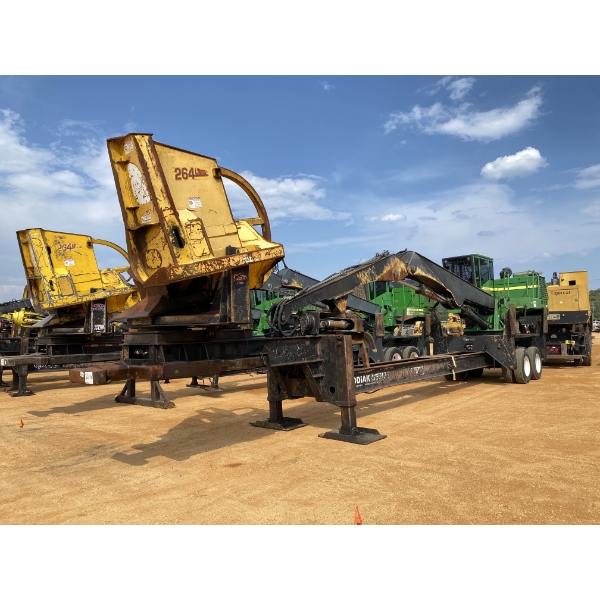 2015 JOHN DEERE 437D Log Loader