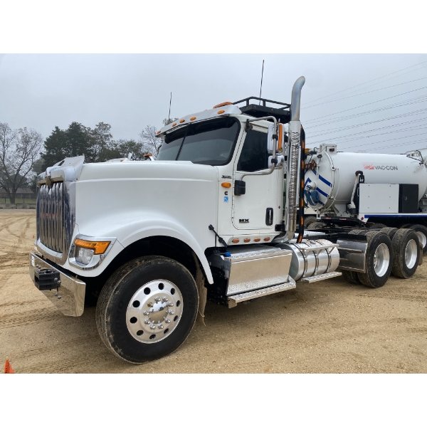 2019 INTERNATIONAL HX520 Day Cab Truck