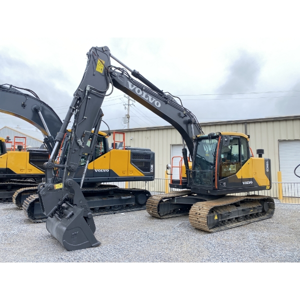 2019 VOLVO EC140EL Excavator