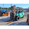 Image 3 : MITSUBISHI FD45K Forklift - Mast