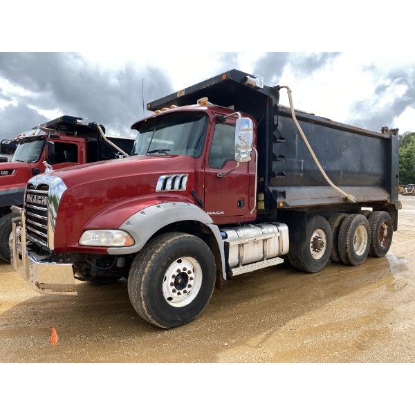 2012 MACK GU813 Dump Truck
