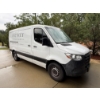 Image 4 : 2019 MERCEDES BENZ SPRINTER 2500 Cargo Van
