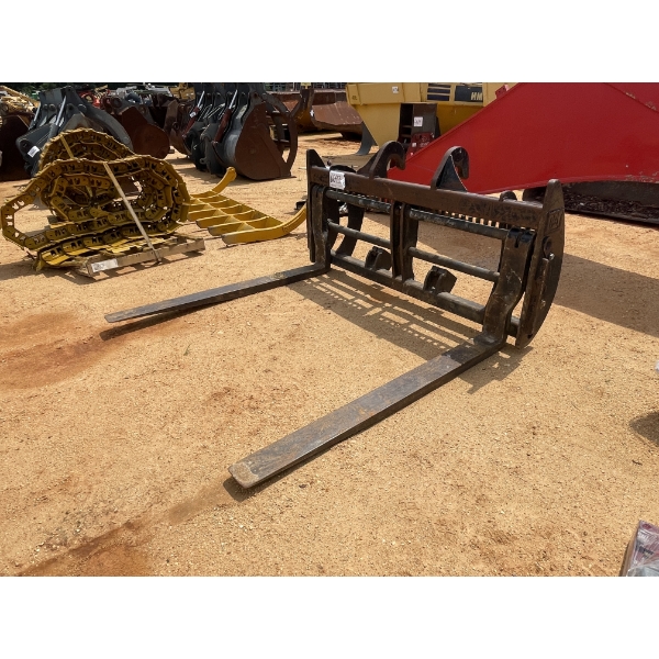 CAT FORKLIFT FRAME ASSY Loader Attachments