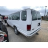Image 2 : 2011 FORD E350 Passenger Van