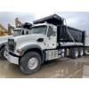 Image 1 : 2025 MACK GR64F Dump Truck