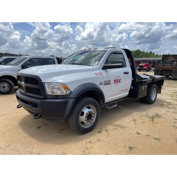 2018 RAM 5500 Flatbed Truck