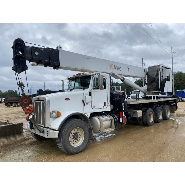 2015 PETERBILT 365 Boom / Crane Truck