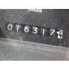 Image 19 : 2000 INTERNATIONAL 4900 Flatbed Truck