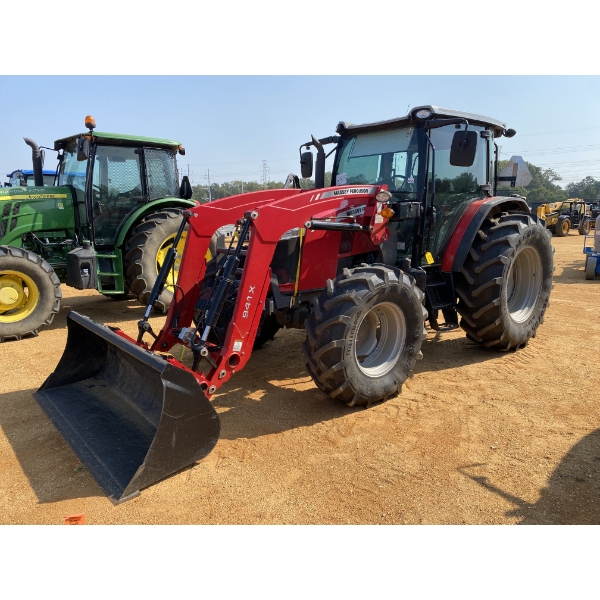 2024 MASSEY FERGUSON 6713 Farm Tractor
