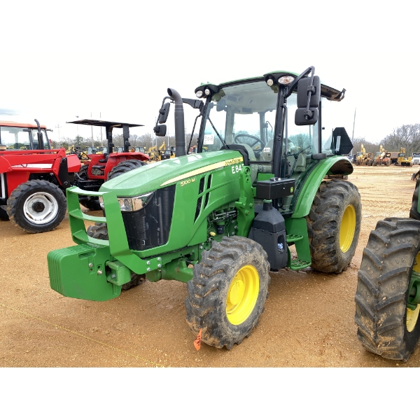 2022 JOHN DEERE 5100M Farm Tractor
