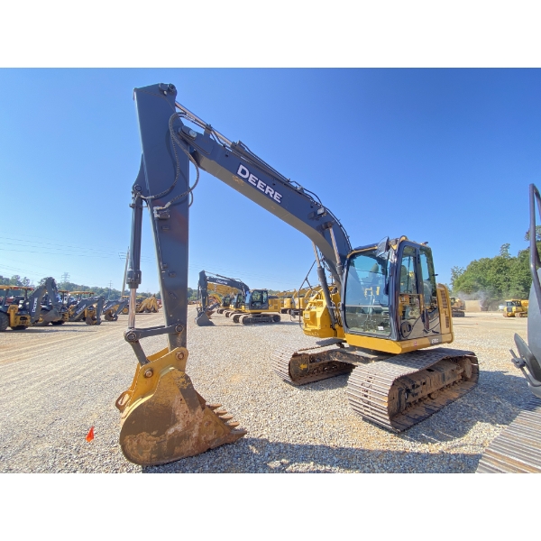 2022 JOHN DEERE 135G Excavator