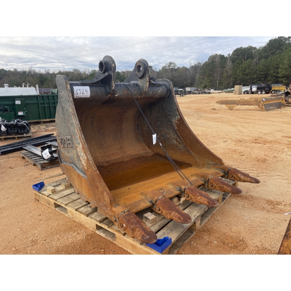 JCB 64" BUCKET