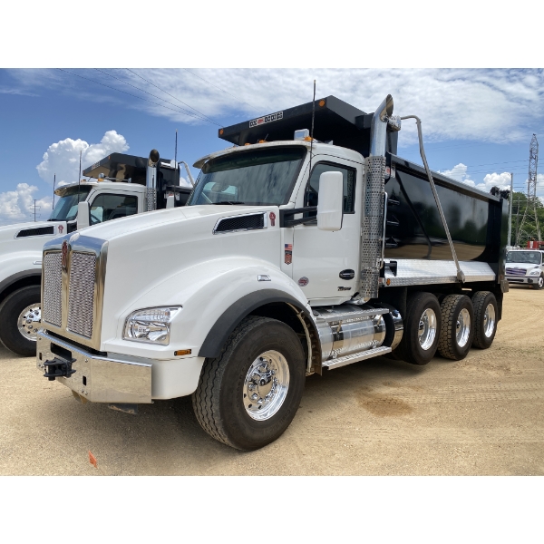 2025 KENWORTH T880 Dump Truck