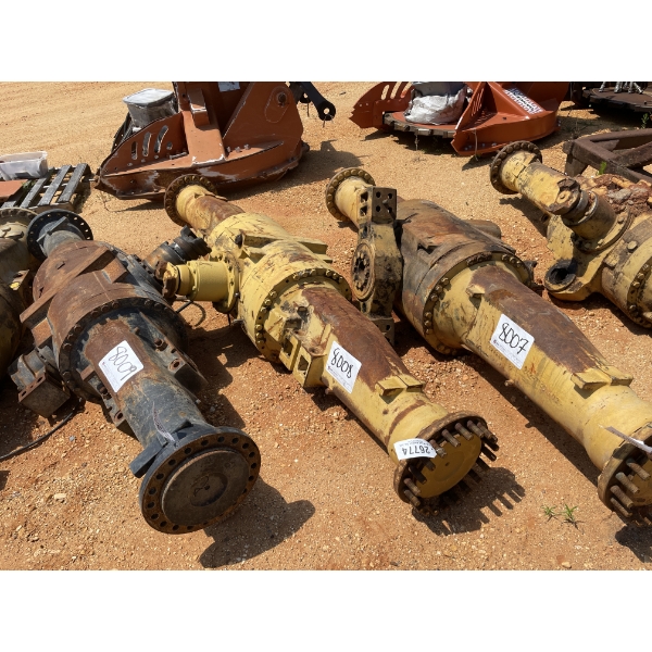 DRIVE AXLE