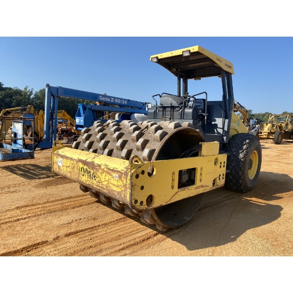 2014 BOMAG BW211D-50 Roller