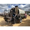 Image 3 : 1995 INTERNATIONAL 4700 Asphalt Distributor Truck