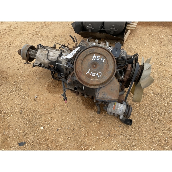 V8 ENGINE, GAS & TRANSMISSION