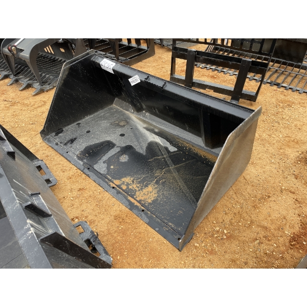 DEBRIS BUCKET, 68" W, fits skid steer loader