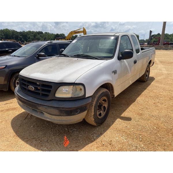 2003 FORD F150 XL Pickup Truck
